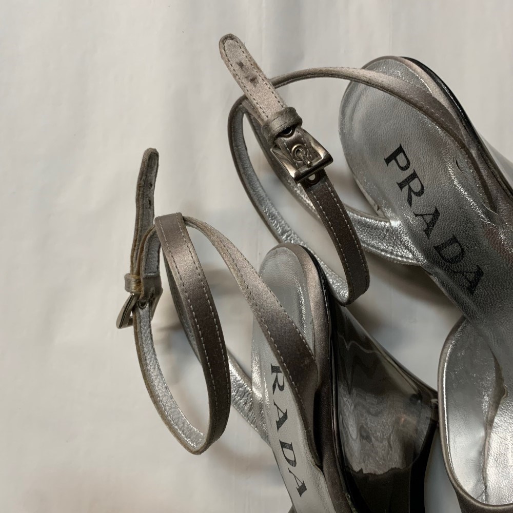 PRADA サンダル シルバー Made in Italy 35 1/2 prada 2000s sandals available on A.N.G.E.L.O. Vintage